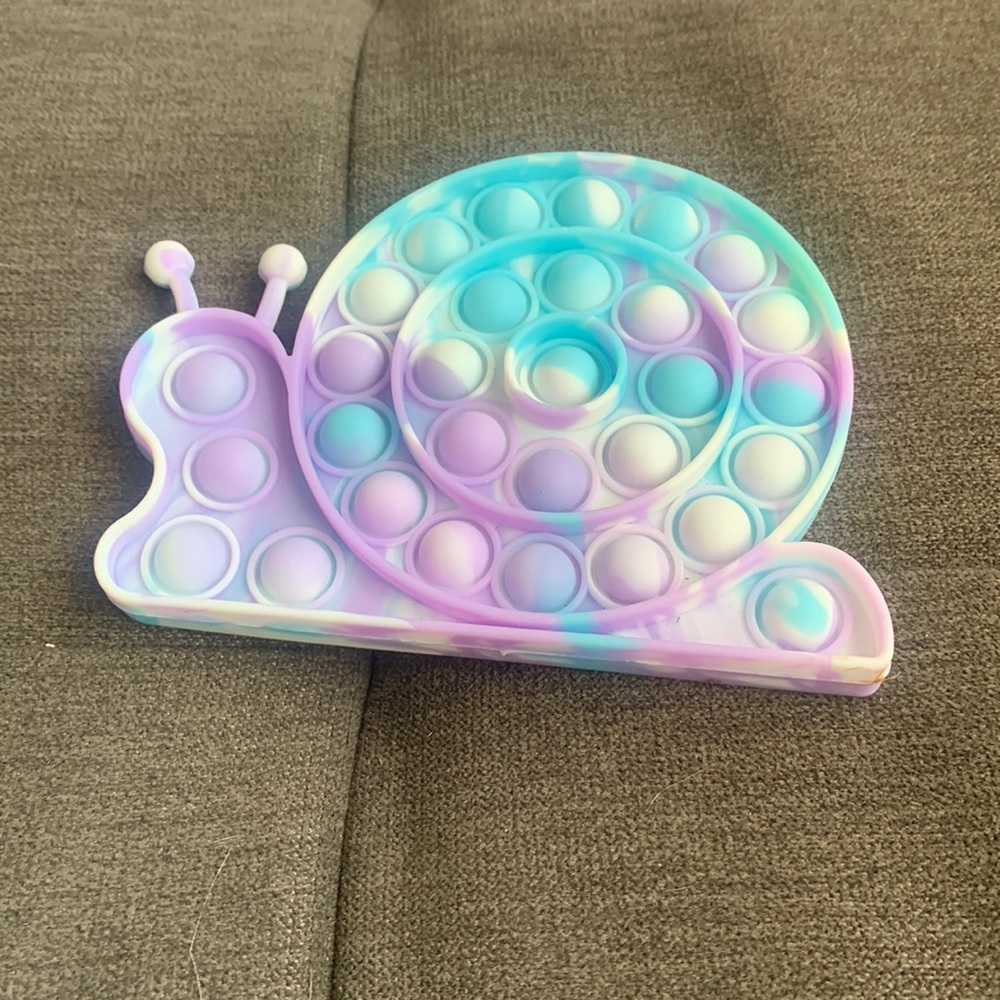 Purple,blue and white snail pop-it!